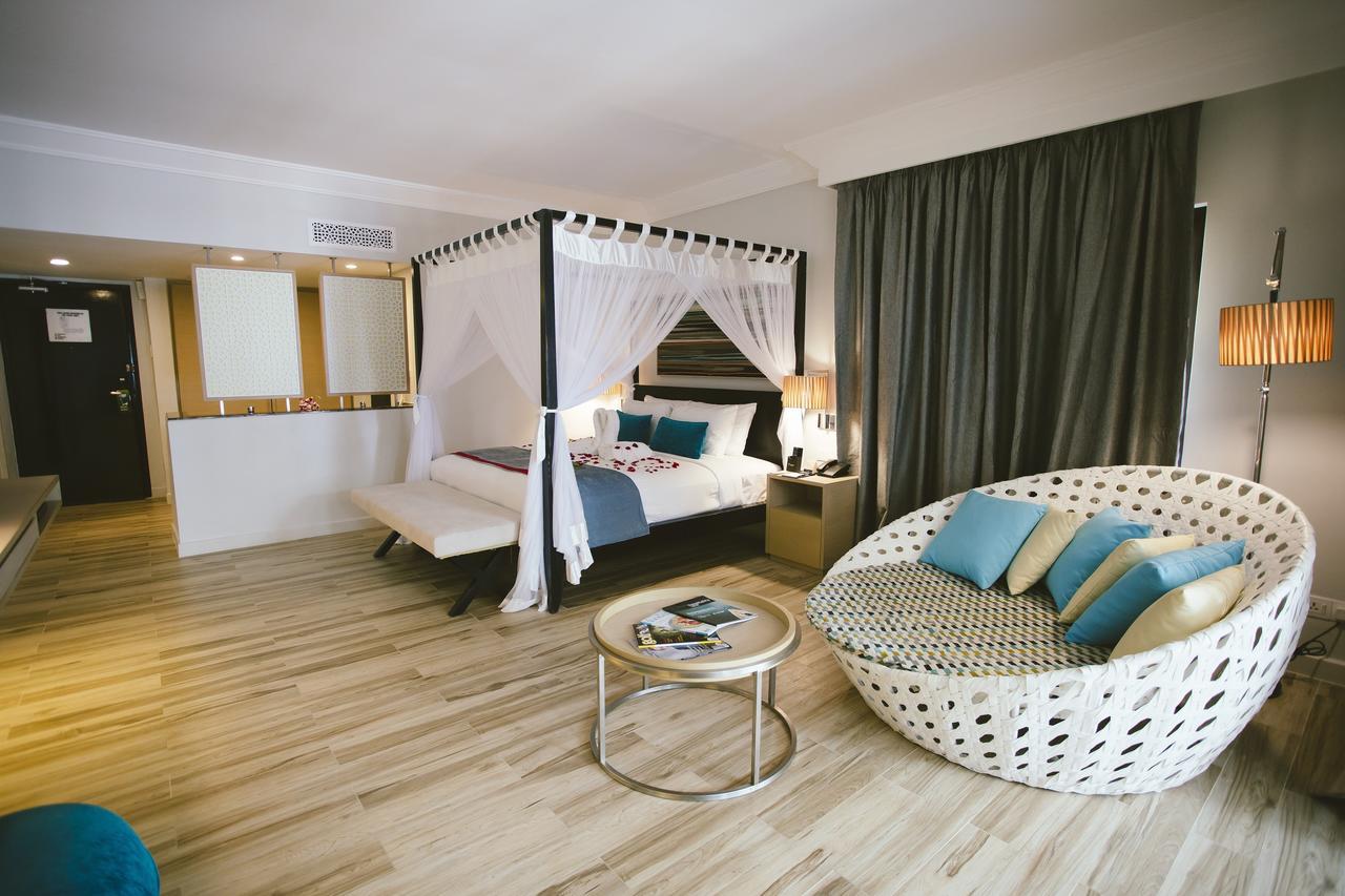 แซนด์ แอนด์ แซนเดิล เดซารู บีช รีสอร์ต แอนด์ สปา Hotel เดอซารู ภายนอก รูปภาพ Deluxe Ocean View